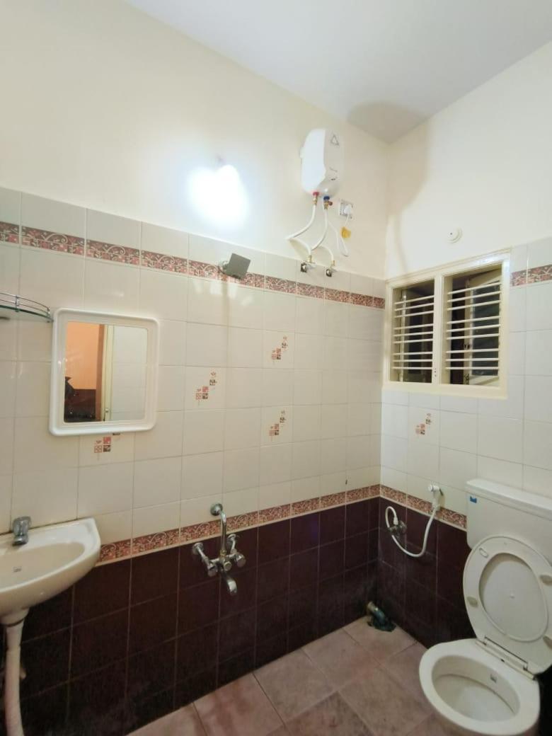 Homestayz Daffodil Bangalore Buitenkant foto